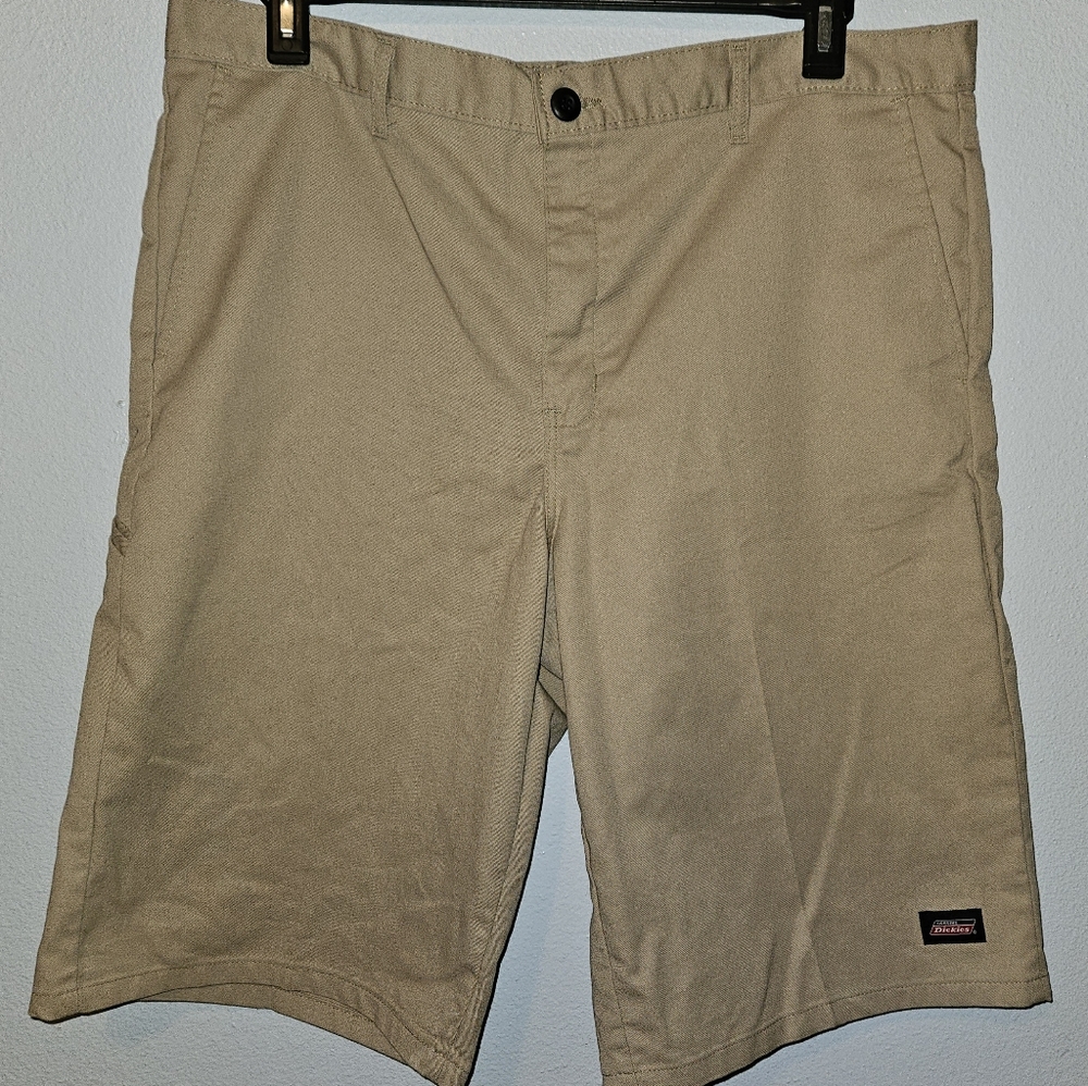 Dickies Shorts Tan